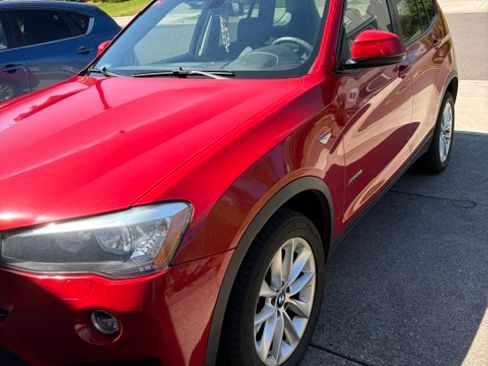 Used 2016 BMW X3 xDrive28i AWD/4WD image 11