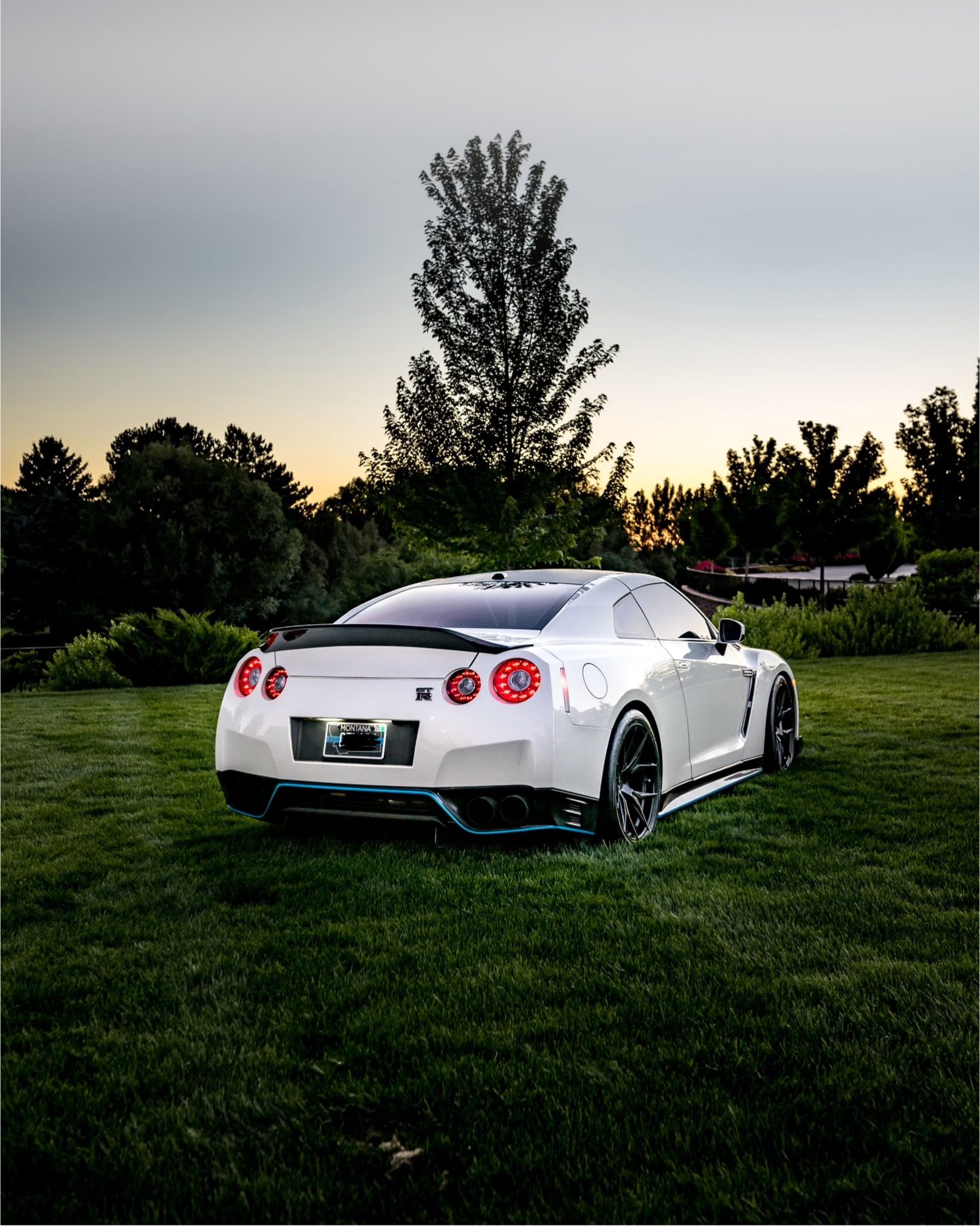 Used 2012 Nissan GT-R Black Edition AWD/4WD image 1