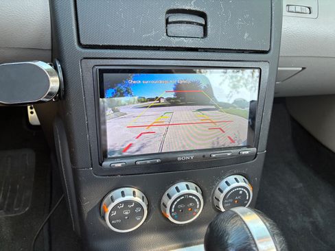 Used 2006 Nissan 350Z Touring image 20