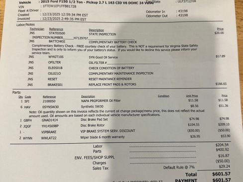 Used 2015 Ford F150 XLT w/ Equipment Group 302A Luxury image 2