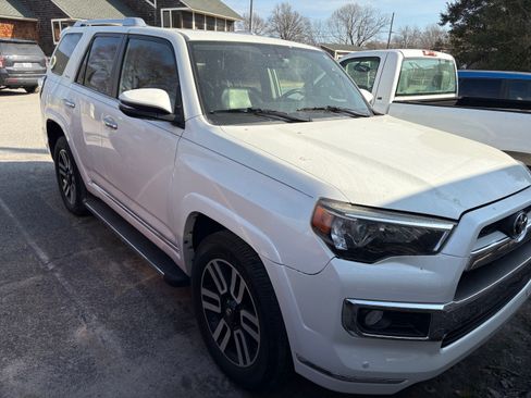 Used 2018 Toyota 4Runner TRD Pro image 4