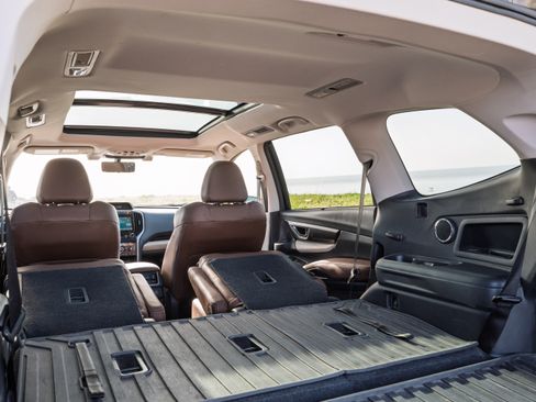 Used 2021 Subaru Ascent Touring w/ Popular Package #2 image 29