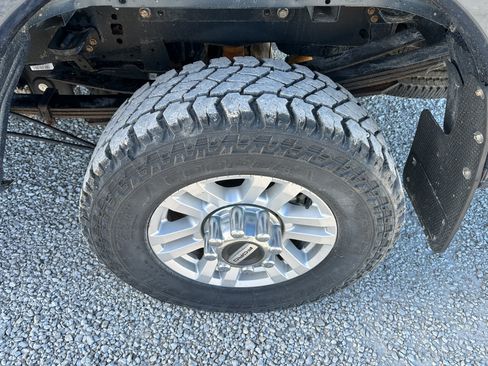 Used 2019 Ford F350 XLT w/ XLT Value Package image 11