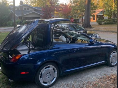 Used 2003 Lexus SC 430 Convertible image 4