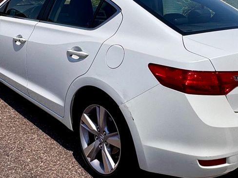 Used 2014 Acura ILX w/ Technology Package FWD image 12