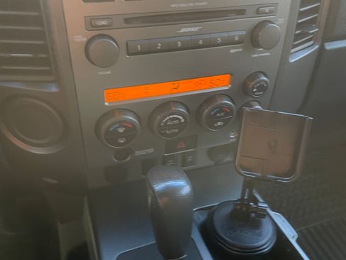 Used 2007 Nissan Armada SE w/ Sunroof Pkg image 12