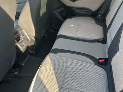 Used 2020 Subaru Forester Premium image 4