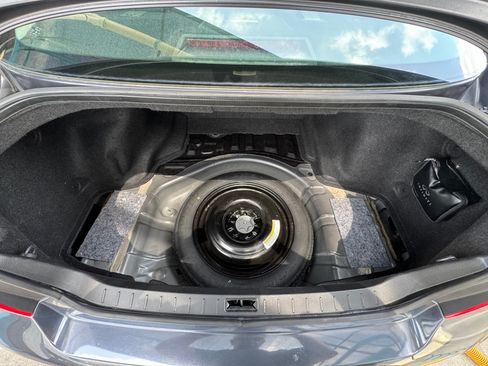 Used 2013 INFINITI G37 Journey w/ Premium Pkg image 28