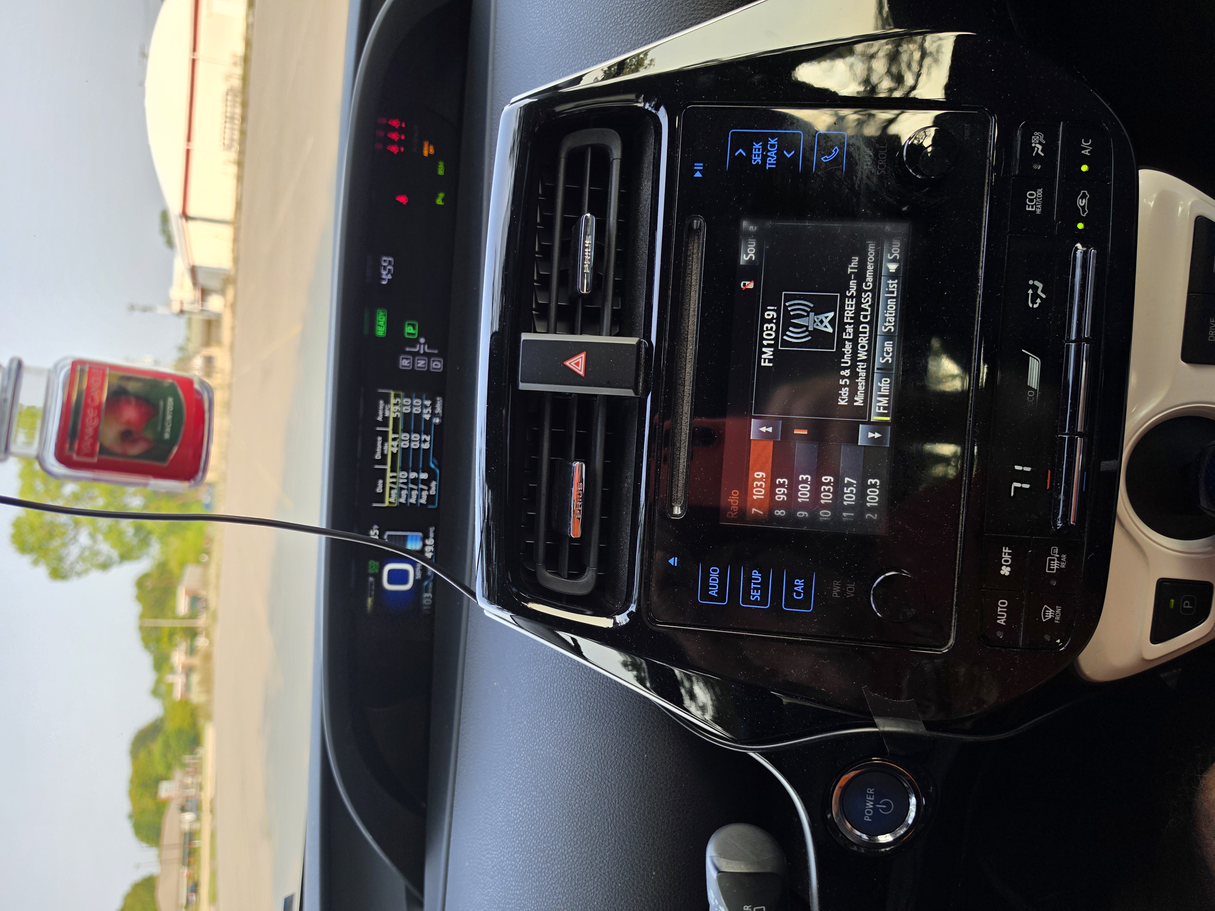 Used 2018 Toyota Prius Two w/ Prius Two Safety Plus Package FWD image 10