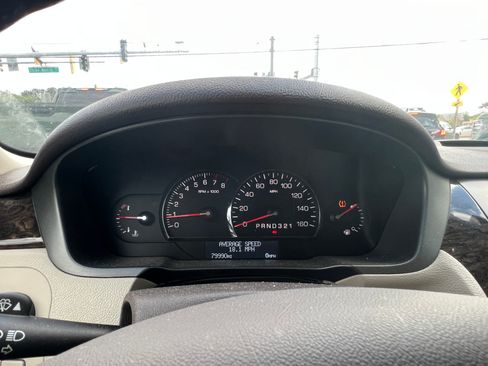 Used 2008 Cadillac DTS FWD image 8