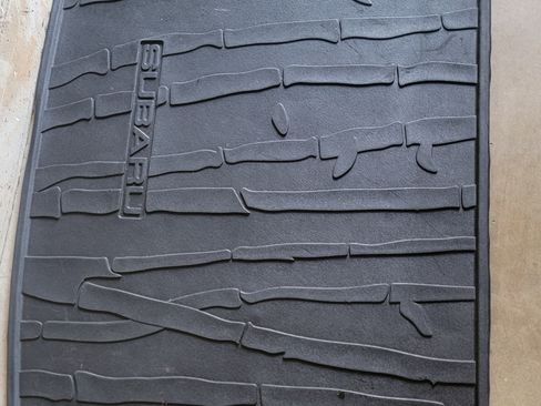 Used 2021 Subaru Forester Limited w/ Popular Package #3 image 9