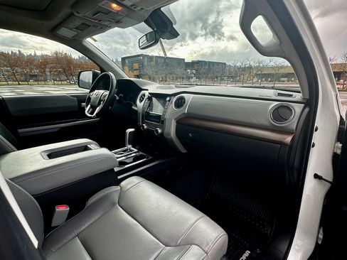 Used 2020 Toyota Tundra Limited image 22