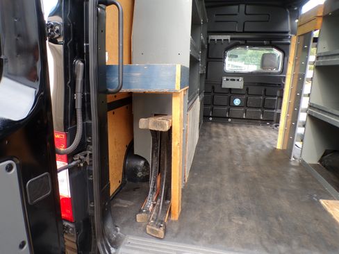 Used 2021 Nissan NV 2500 SV w/ Navigation Package RWD image 21