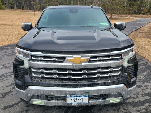 Used 2024 Chevrolet Silverado 1500 LTZ w/ LTZ Premium Package image 2