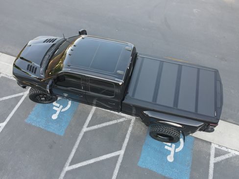 Used 2020 Ford F350 Platinum AWD/4WD image 22