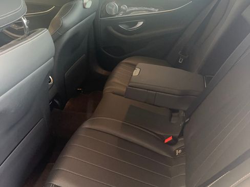 Used 2020 Mercedes-Benz E 350 Sedan image 16