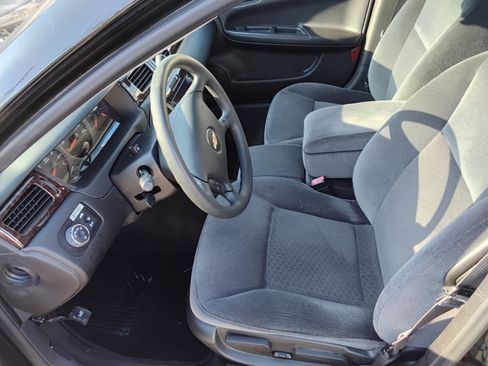 Used 2014 Chevrolet Impala Limited LS image 5