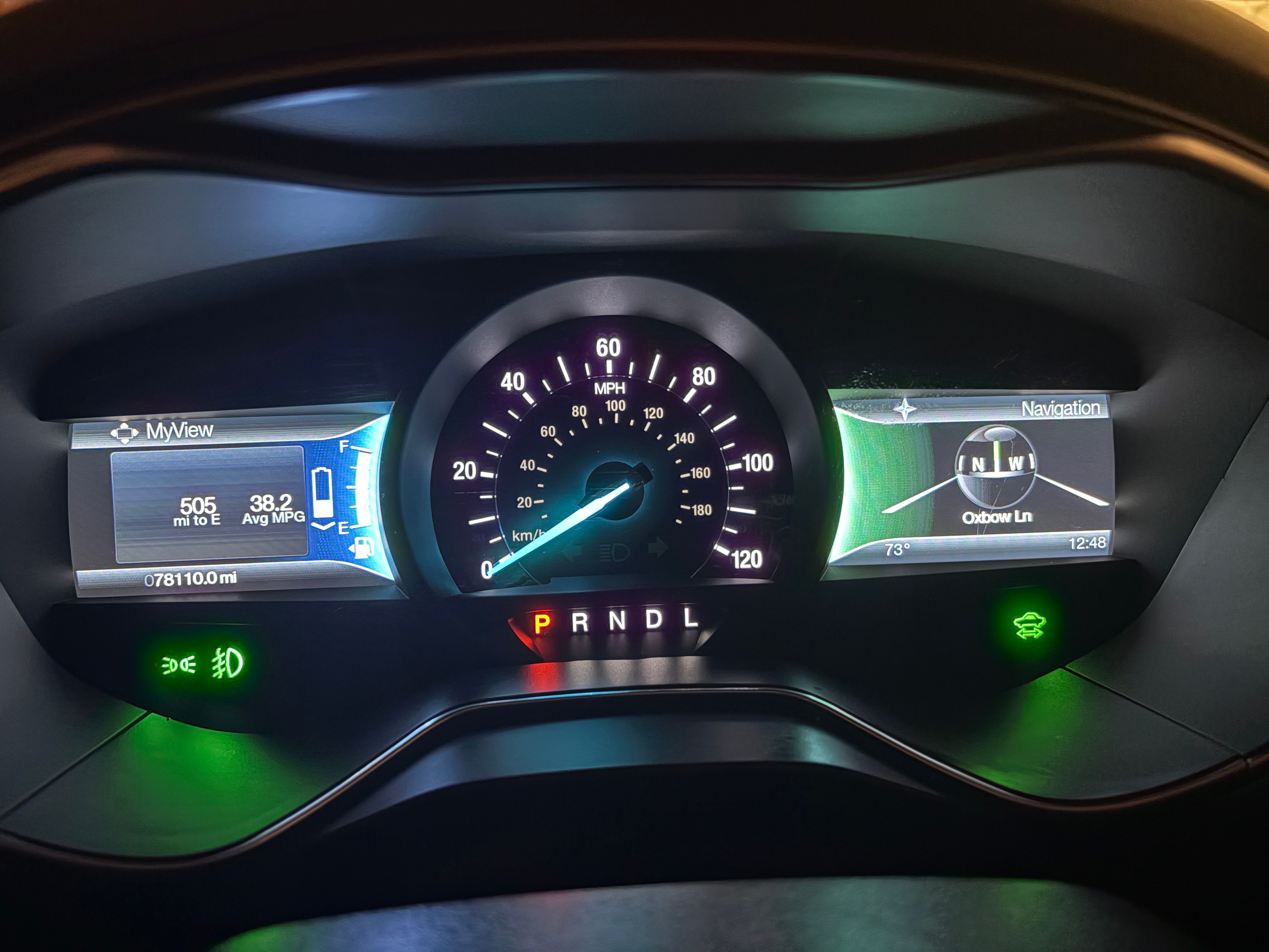 Used 2014 Ford Fusion SE FWD image 16