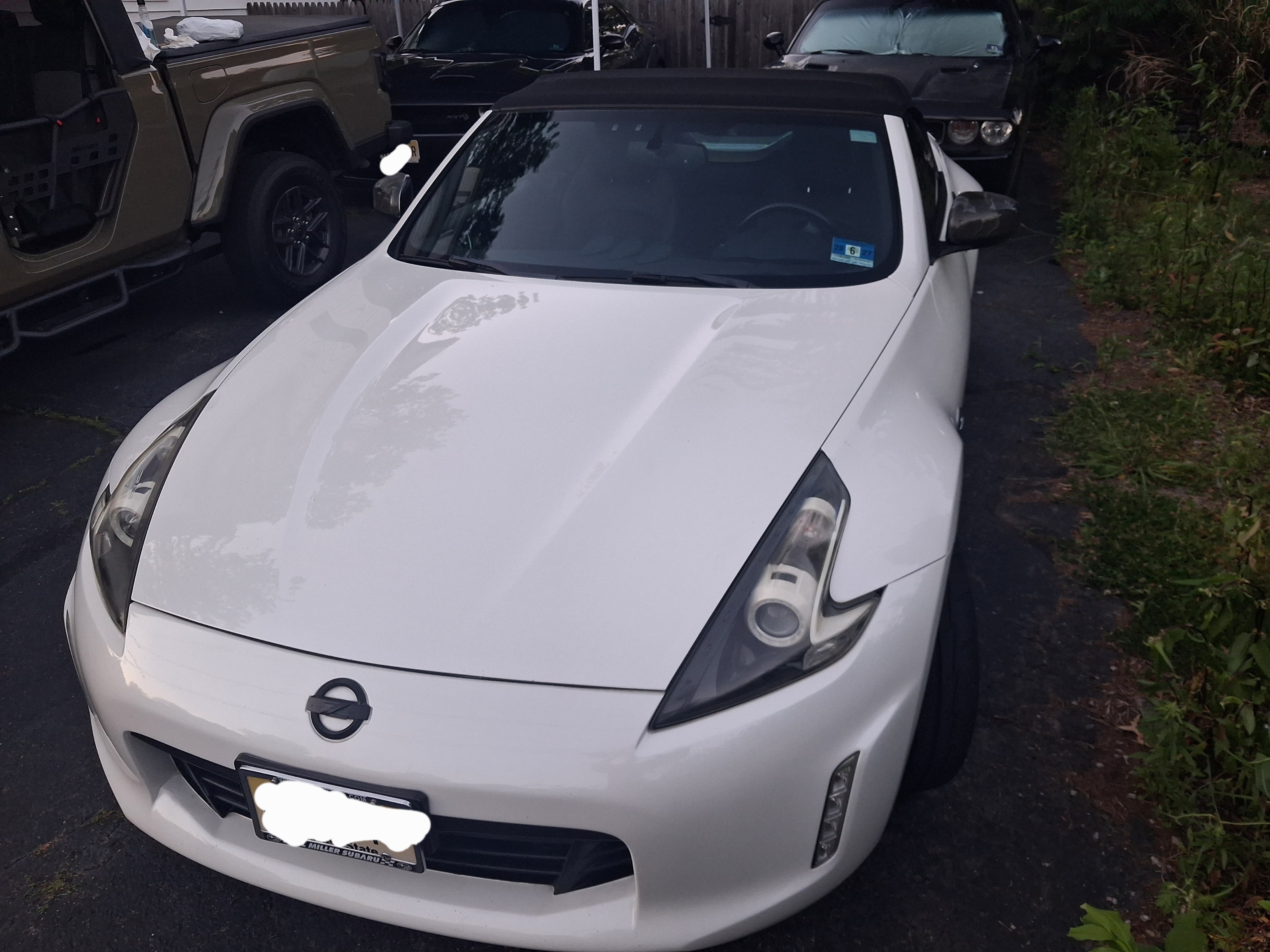 Used 2015 Nissan 370Z Touring Sport RWD image 15