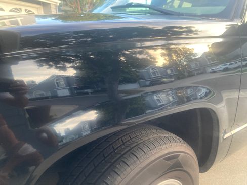 Used 1999 GMC Suburban 2WD w/ Marketing Opt Pkg 3 image 5