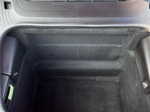 Used 2012 Porsche 911 Carrera S image 15