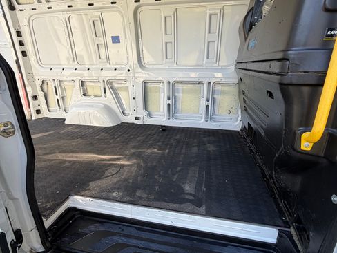 Used 2022 Mercedes-Benz Sprinter 1500 image 19