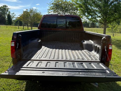 Used 2016 Ford F250 Lariat w/ Chrome Package AWD/4WD image 6