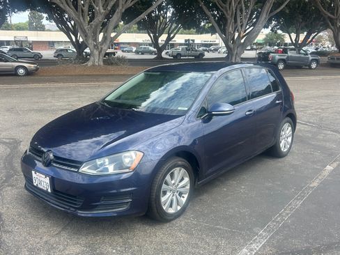 Used 2015 Volkswagen Golf TDI SE FWD image 10