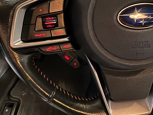 Used 2018 Subaru Crosstrek 2.0i Limited image 16