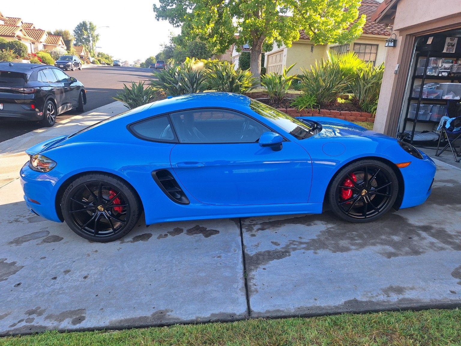 Used 2025 Porsche 718 Cayman S RWD image 12