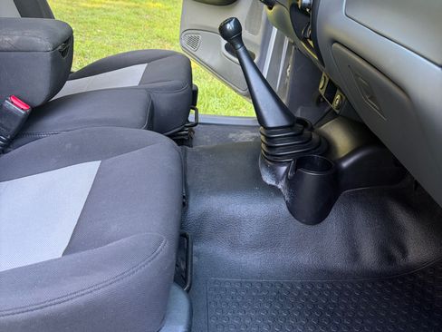Used 2011 Ford Ranger Sport AWD/4WD image 11