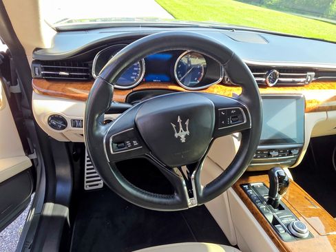 Used 2017 Maserati Quattroporte S Q4 image 6