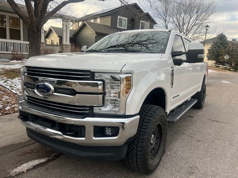 Used 2019 Ford F250 Lariat w/ Lariat Ultimate Package image 2