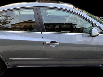 Used 2010 Nissan Altima 2.5 S w/ Premium Audio Pkg