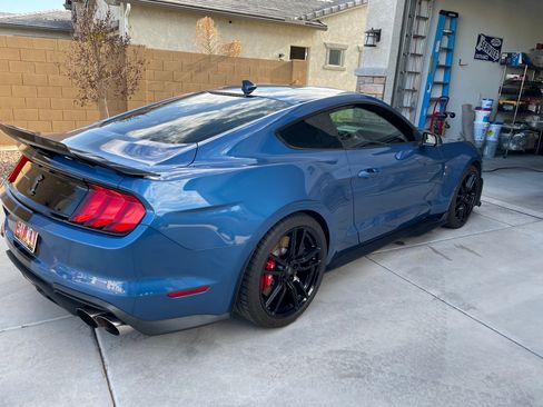 Used 2021 Ford Mustang Shelby GT500 w/ Technology Package image 4