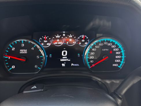 Used 2018 GMC Yukon XL Denali w/ Denali Ultimate Package RWD image 11