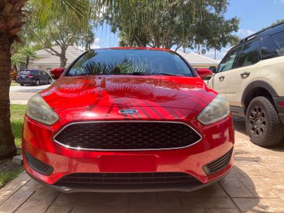 Used 2015 Ford Focus SE