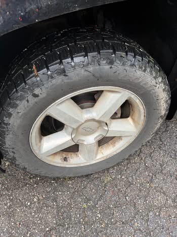 Used 2007 Chevrolet Avalanche LT w/ LT Preferred Equipment Group AWD/4WD image 6