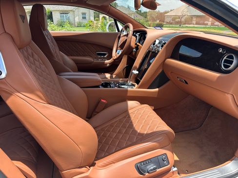 Used 2017 Bentley Continental GT V8 S image 9
