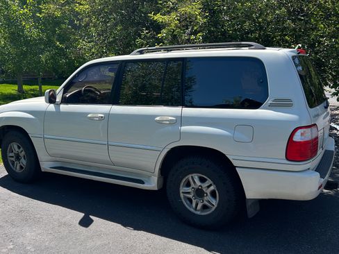 Used 2000 Lexus LX 470 4WD image 1