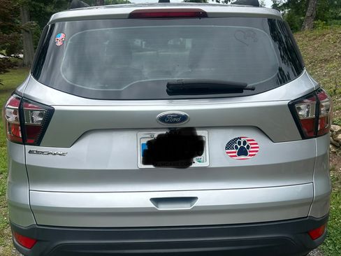 Used 2017 Ford Escape S FWD image 4