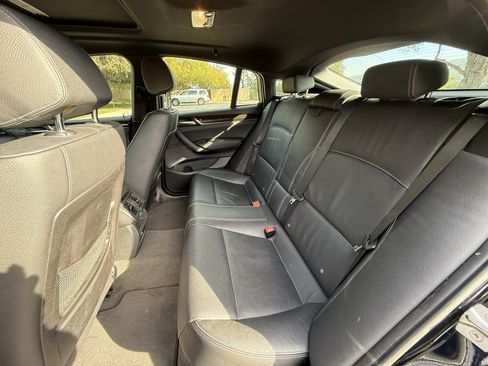 Used 2017 BMW X4 xDrive28i image 13