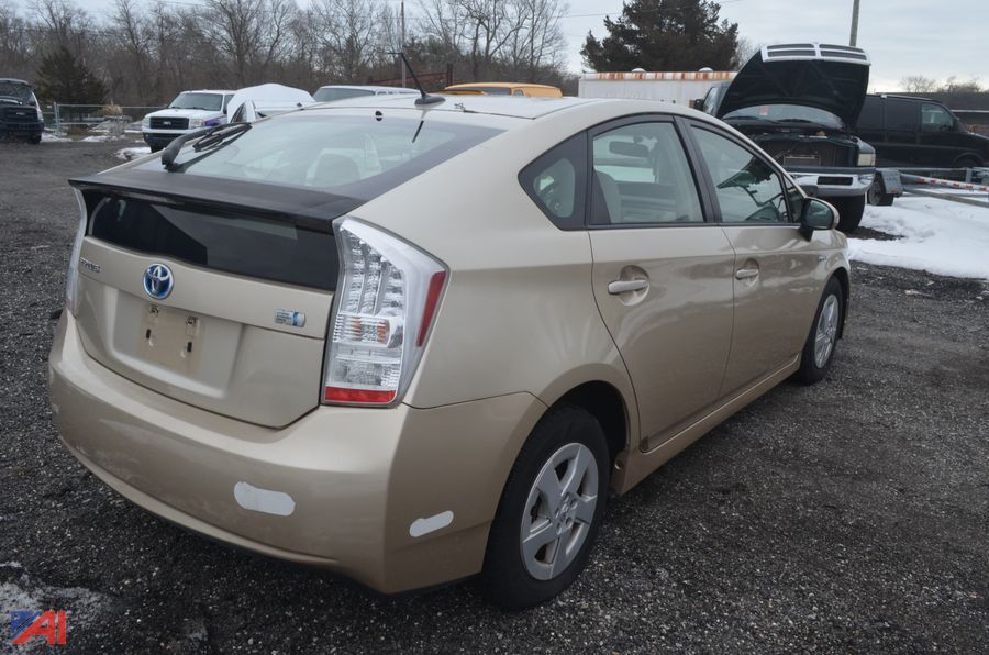 Used 2010 Toyota Prius Three FWD image 4