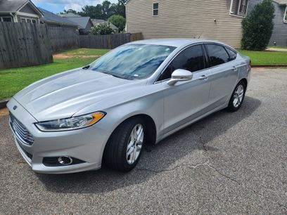 Used 2015 Ford Fusion SE w/ Equipment Group 202A