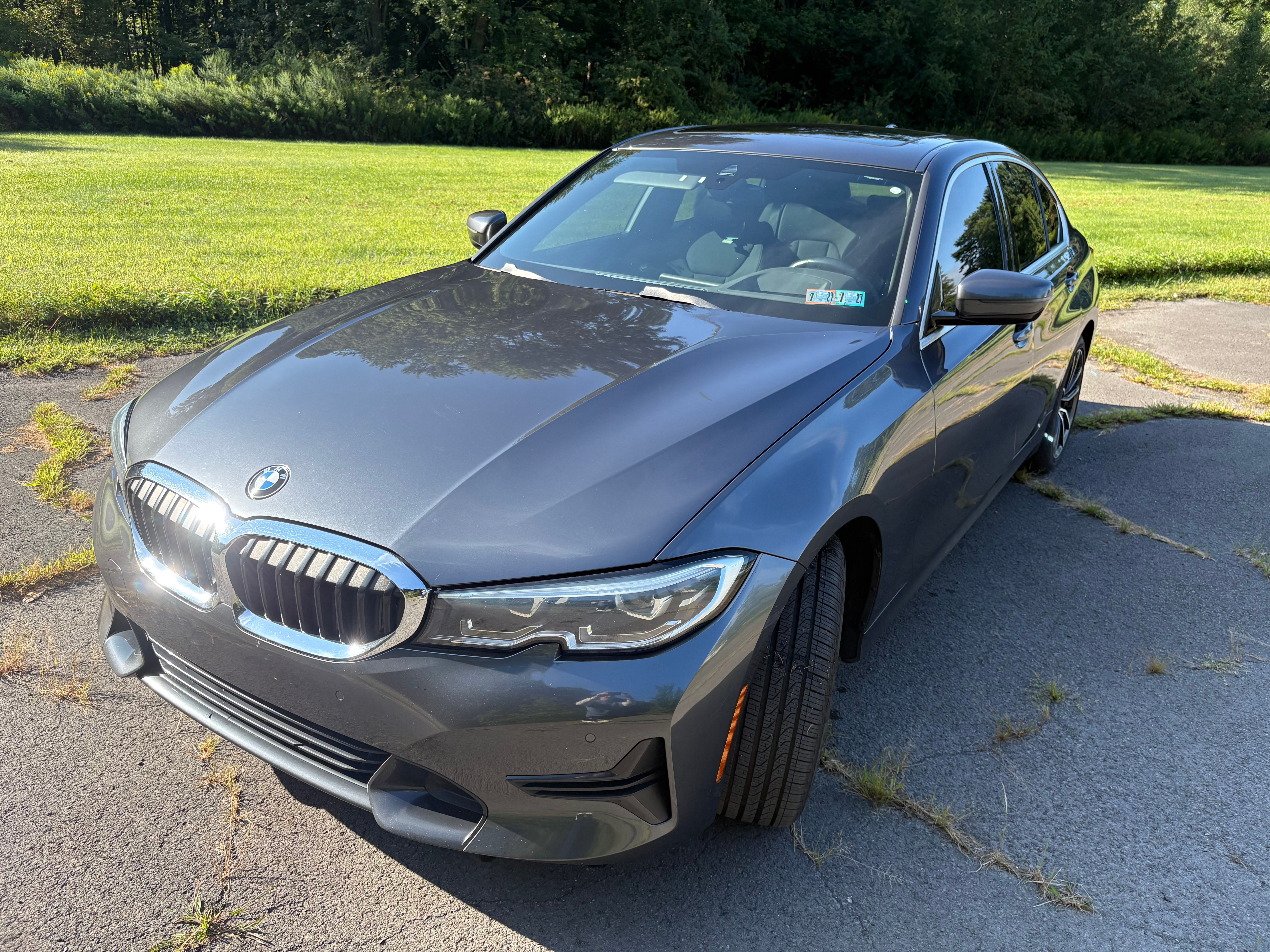 Used 2020 BMW 330i xDrive Sedan w/ Premium Package AWD/4WD image 1