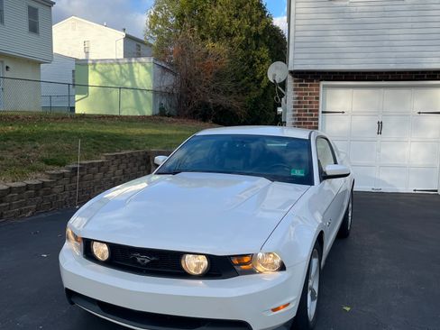 Used 2012 Ford Mustang GT Premium w/ Comfort Pkg image 1