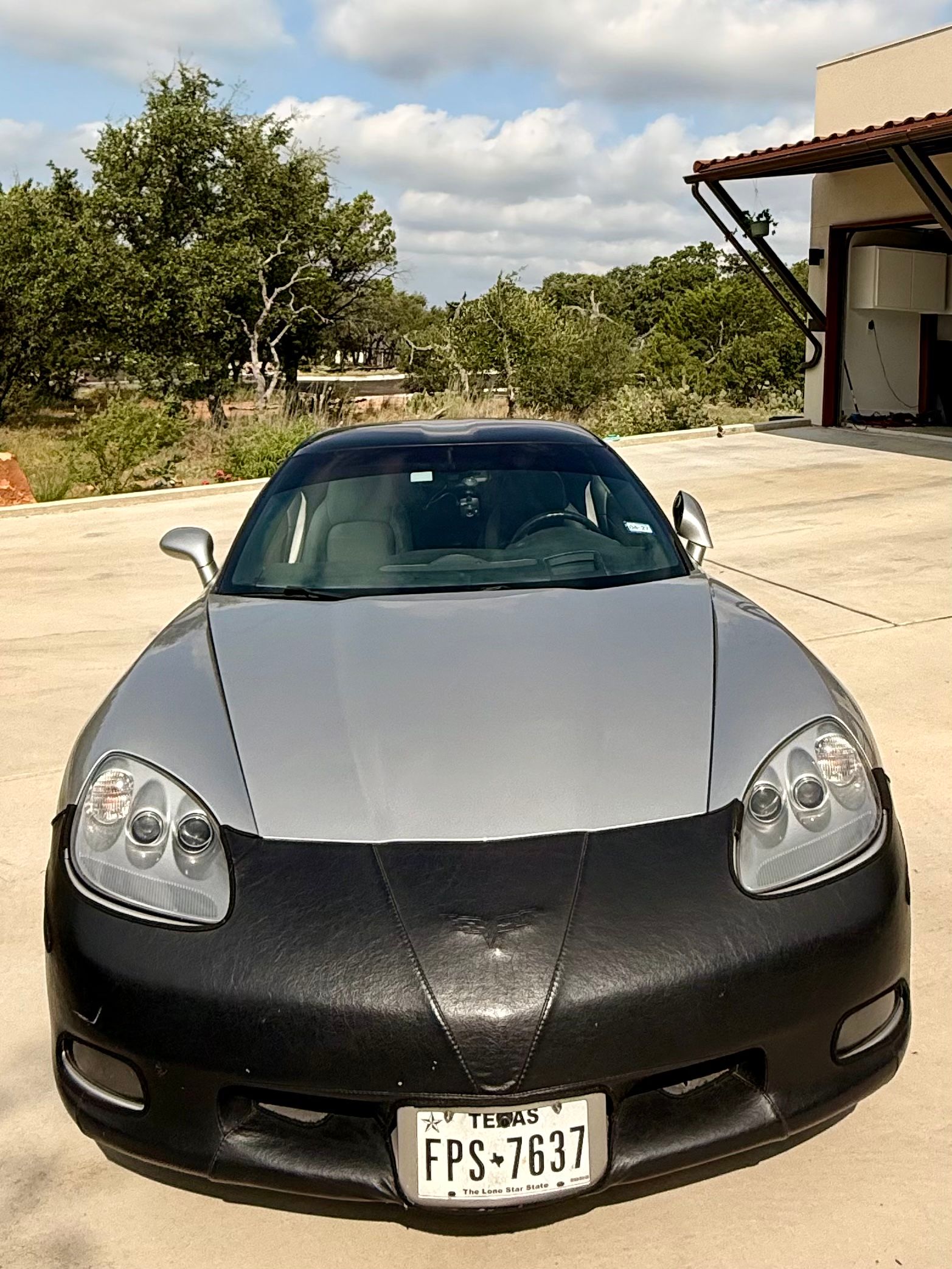Used 2006 Chevrolet Corvette Coupe w/ Preferred Equipment Group RWD image 2