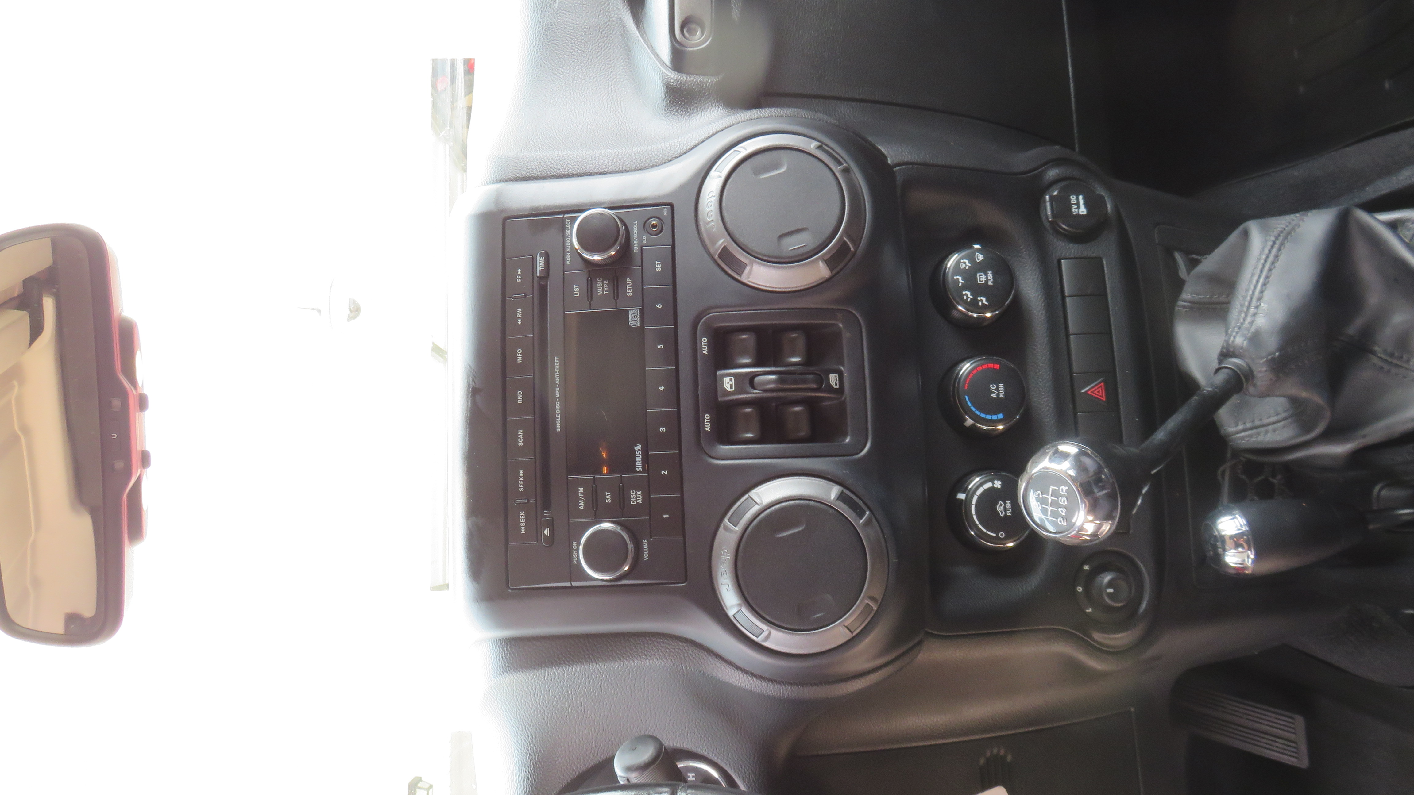 Used 2014 Jeep Wrangler Unlimited Sport w/ Quick Order Package 23S AWD/4WD image 15