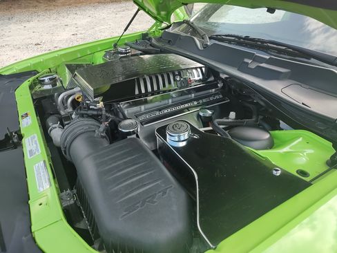 Used 2015 Dodge Challenger SRT Hellcat image 14