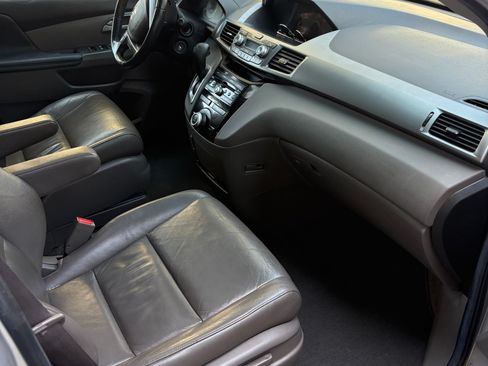 Used 2011 Honda Odyssey EX-L image 6